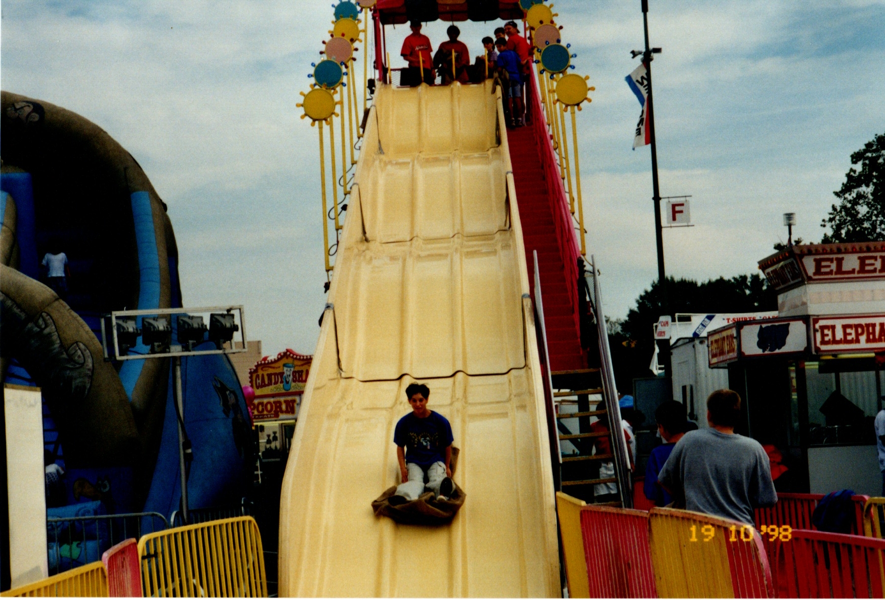 ./1998/18 - October/img06272020_733.jpg